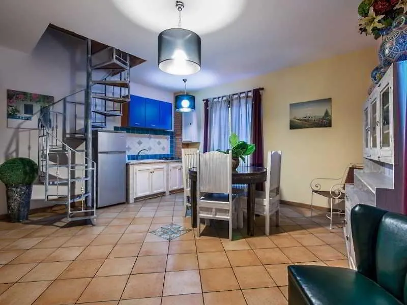 ***  Porta Di Castro Boutique Hotel & Pool Palermo Italy