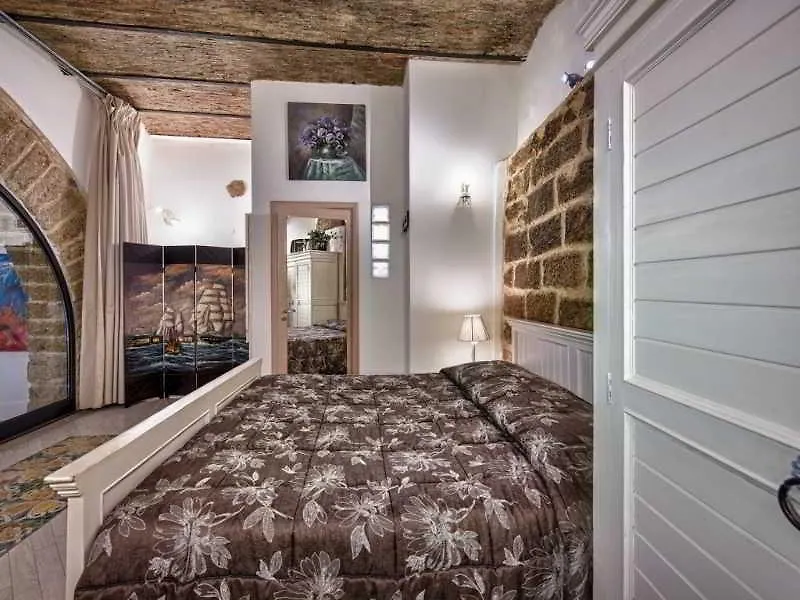 Porta Di Castro Boutique Hotel & Pool Palermo 3*,  Italy