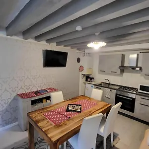 otto-house-apartment.hotelinveneto.com/