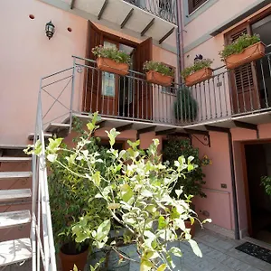 residence-il-capo.palermohotels.org/